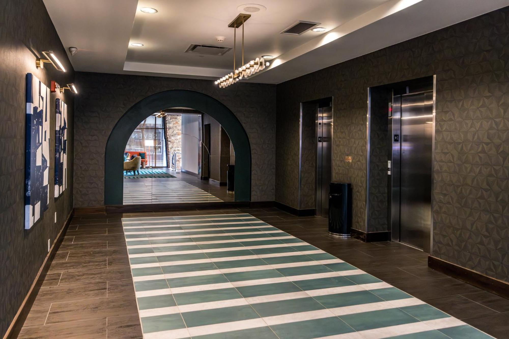 Voco The Clair Cincinnati Downtown By Ihg Exterior foto